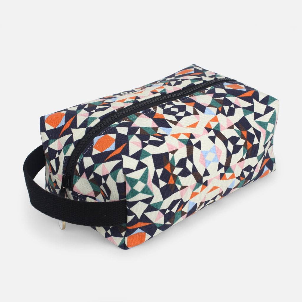 Box Zip: Kaleidoscope Bags & Wallets Fashion New Arrivals