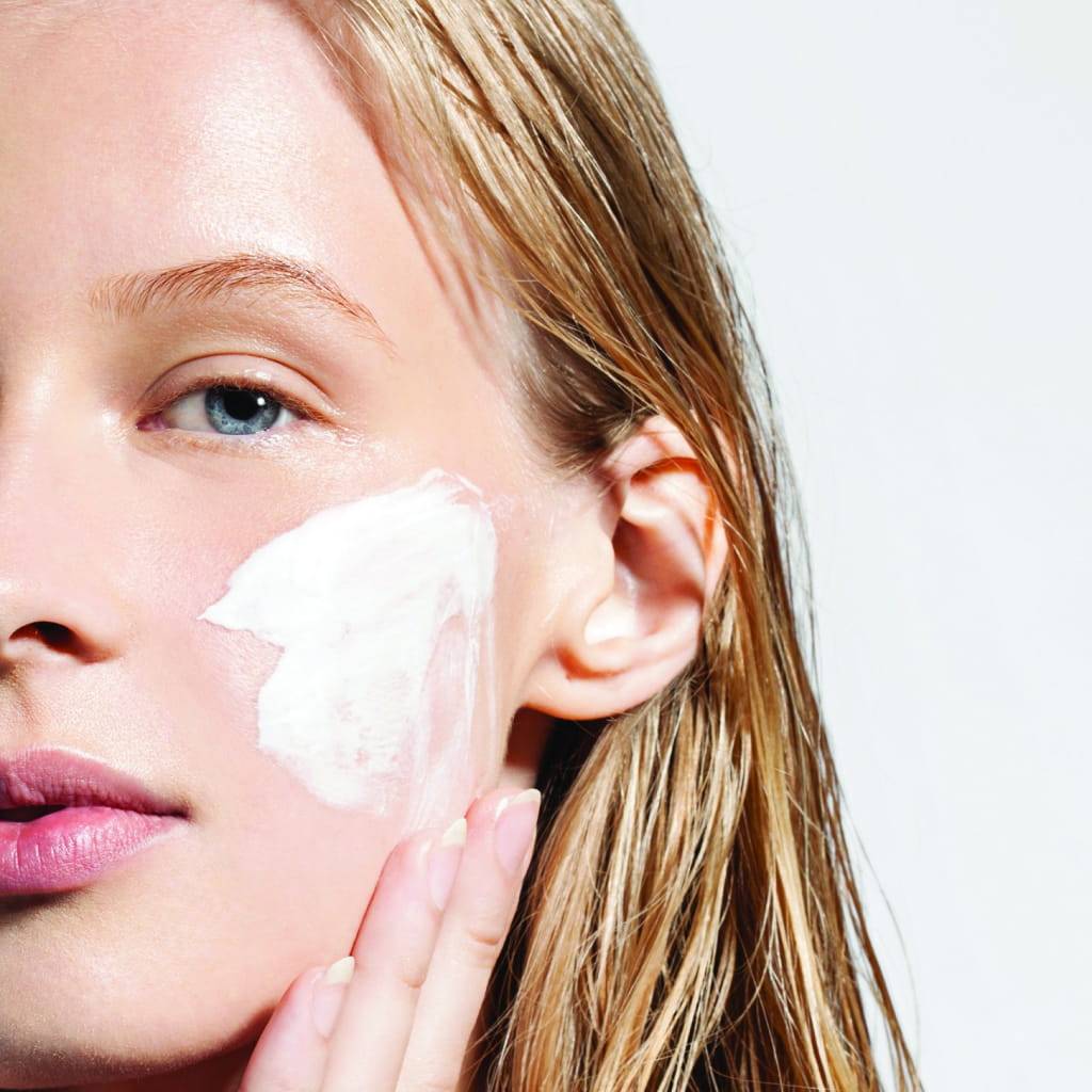 Moira Makeup Melting Milky Cleanser Face Care