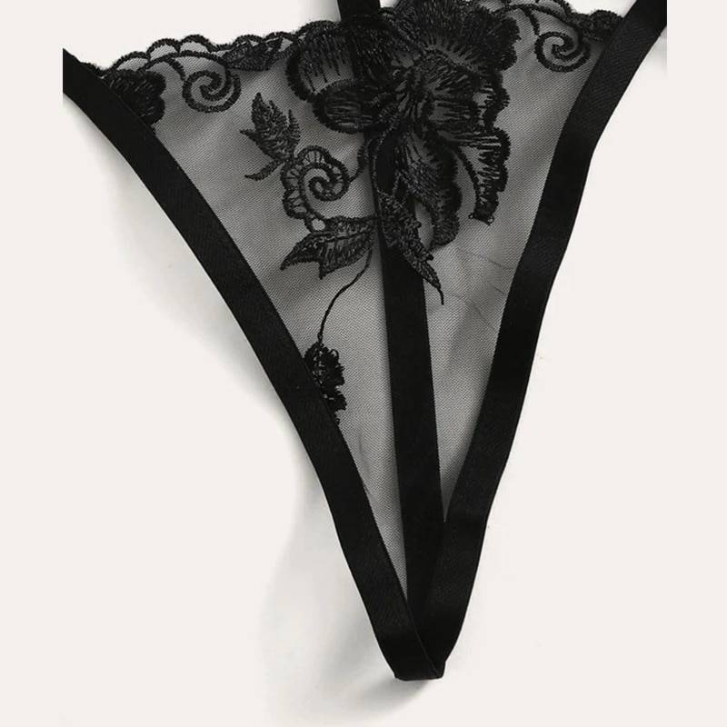 Women’s Lingerie Set in Floral Lace Adult Products cb5feb1b7314637725a2e7: Black